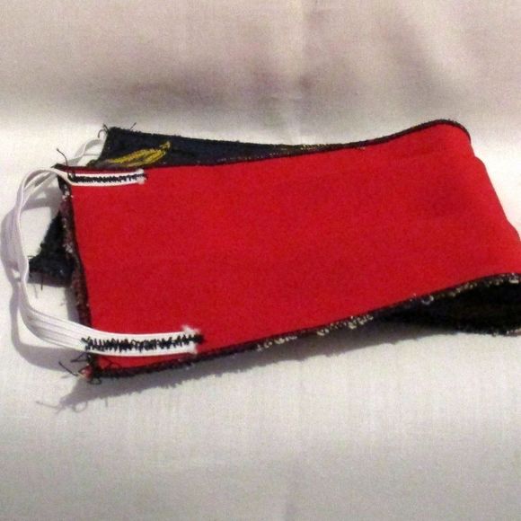 Face Mask Autumn Leaves Pattern - Picture 2 of 3